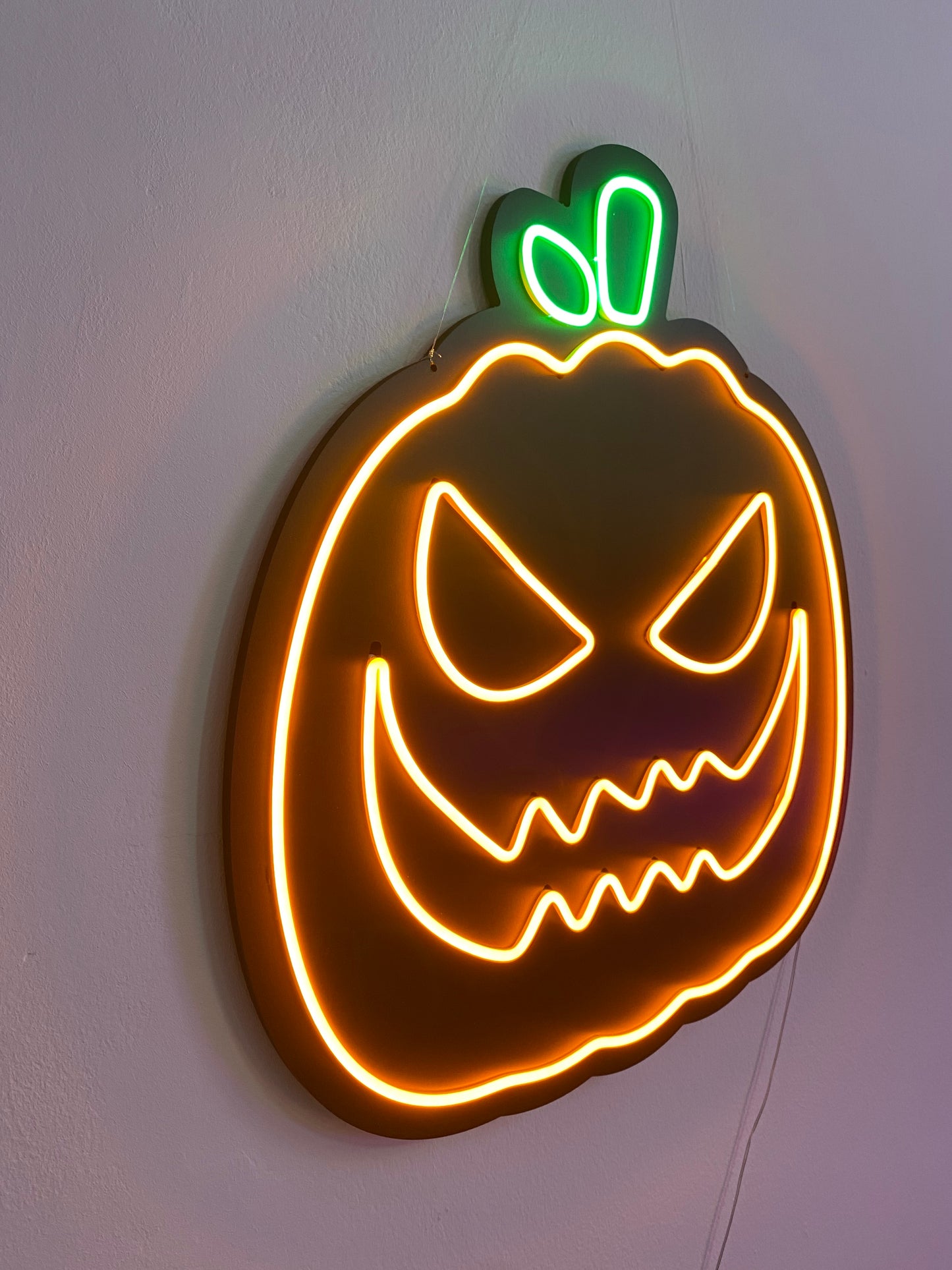 Pumpkin LED angry